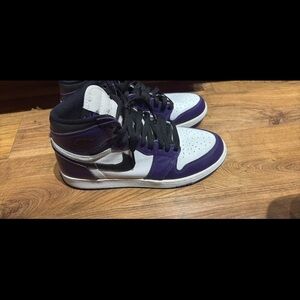 Nike Men's Black, Purple, and White Sneakers